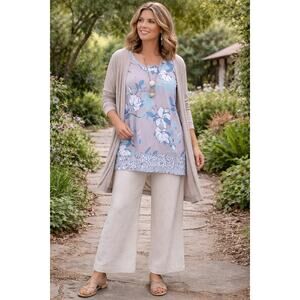 LOGO by Lori Goldstein 1X Floral Tunic Top Short Sleeve Mauve Blue Knit Pockets